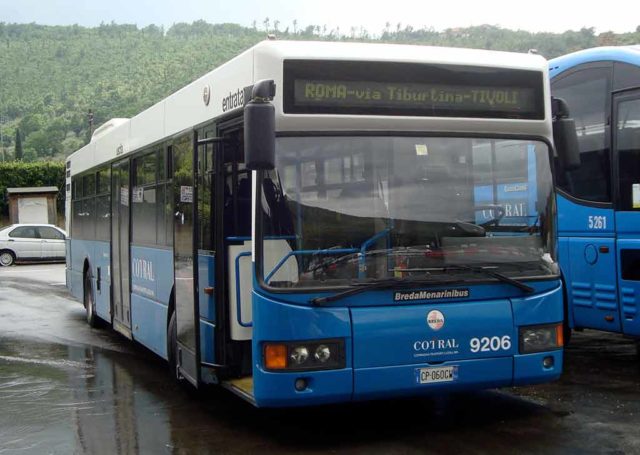 Bus Cotral Italie Rome Tivoli