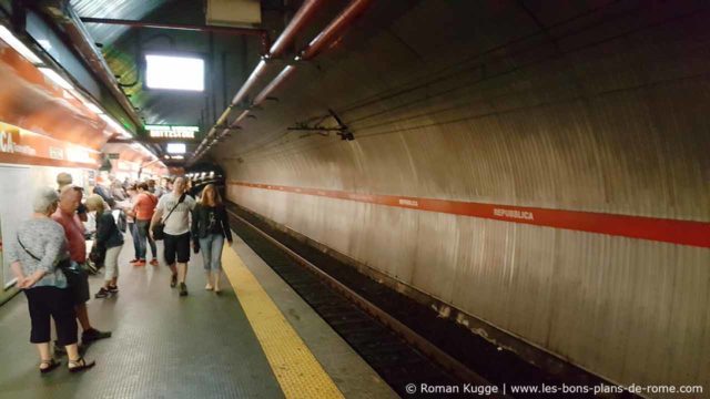 Métro à Rome