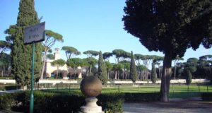 Le parc Villa Borghese à Rome – un des plus beaux de la ville Parc Villa Borghese Rome Piazza di Sienna.jpg