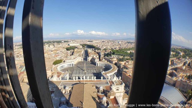 Vue sur Rome coupole Basilique Saint-Pierre