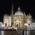 Noël Vatican Sapin et crèche