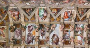 Visiter la Chapelle Sixtine : Prix, infos, horaires et bons plans ! Chapelle Sixtine Fresque Plafond La Création d'Adam