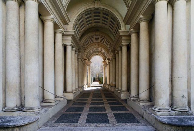 Galleria Spada Rome illusion optique couloir