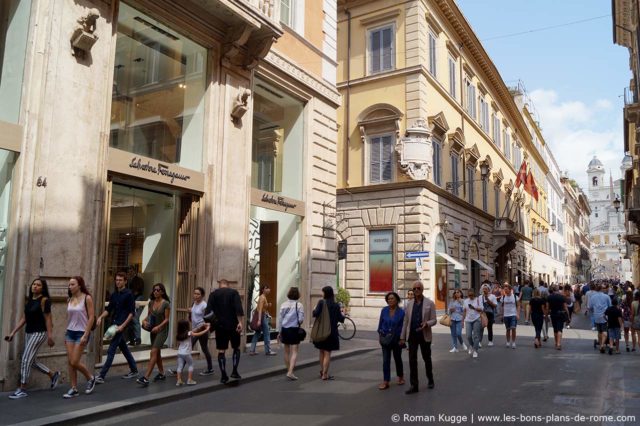 Via dei Condotti Shopping Luxe Rome