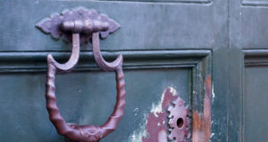 Le trou de serrure de Rome, sur le mont Aventin : une belle surprise ! Trou de serrure Rome